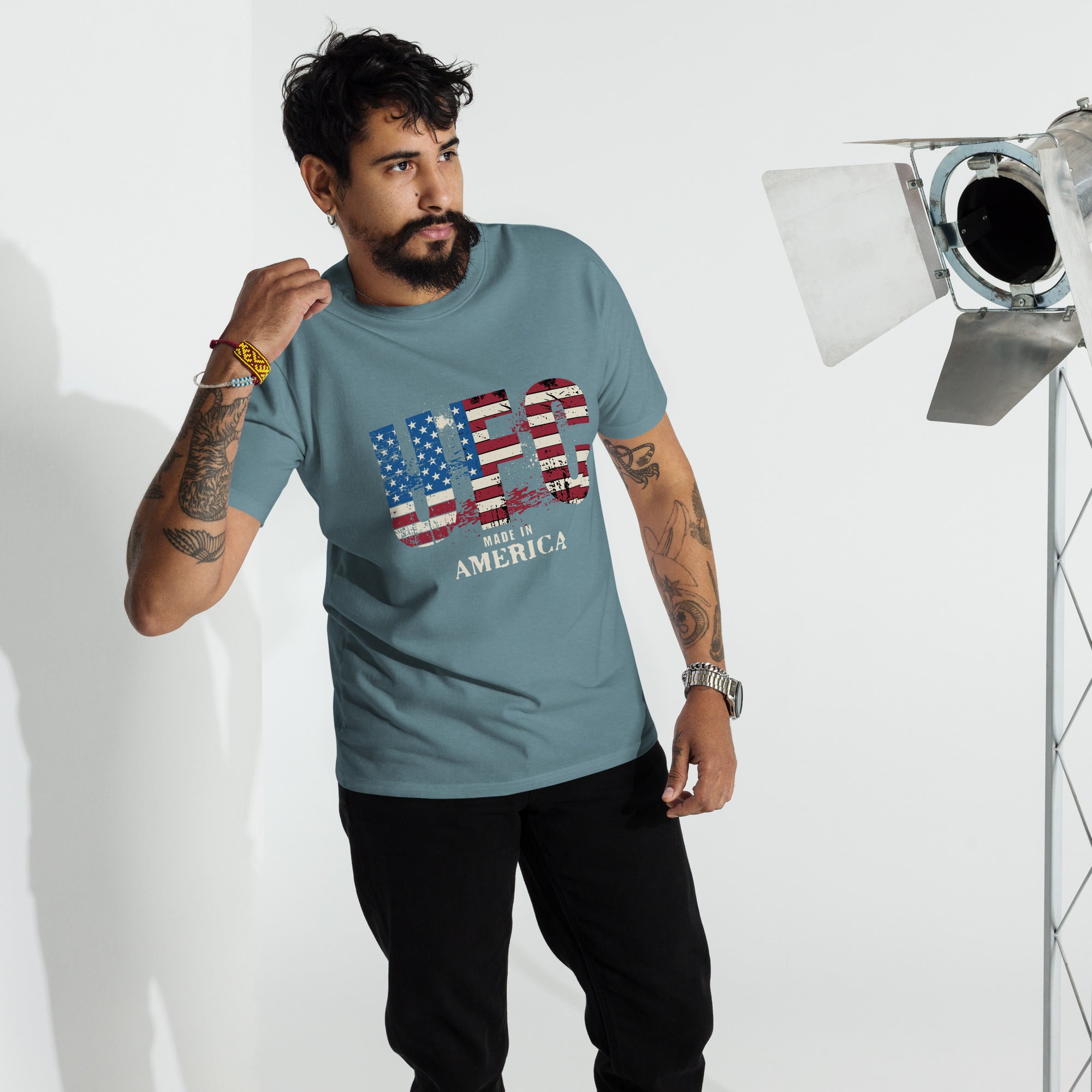 UFC - Made in America Premium Heavyweight T-Shirt