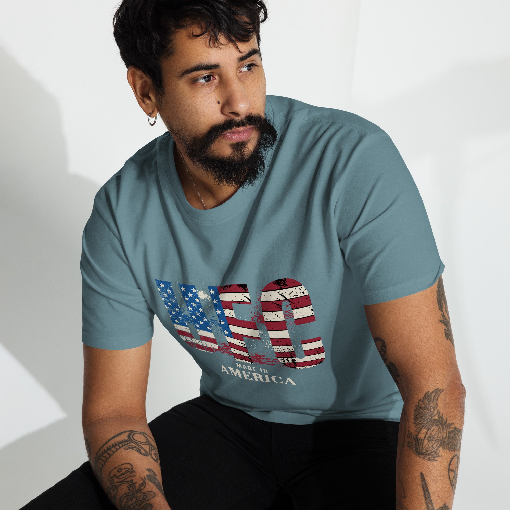 UFC - Made in America Premium Heavyweight T-Shirt