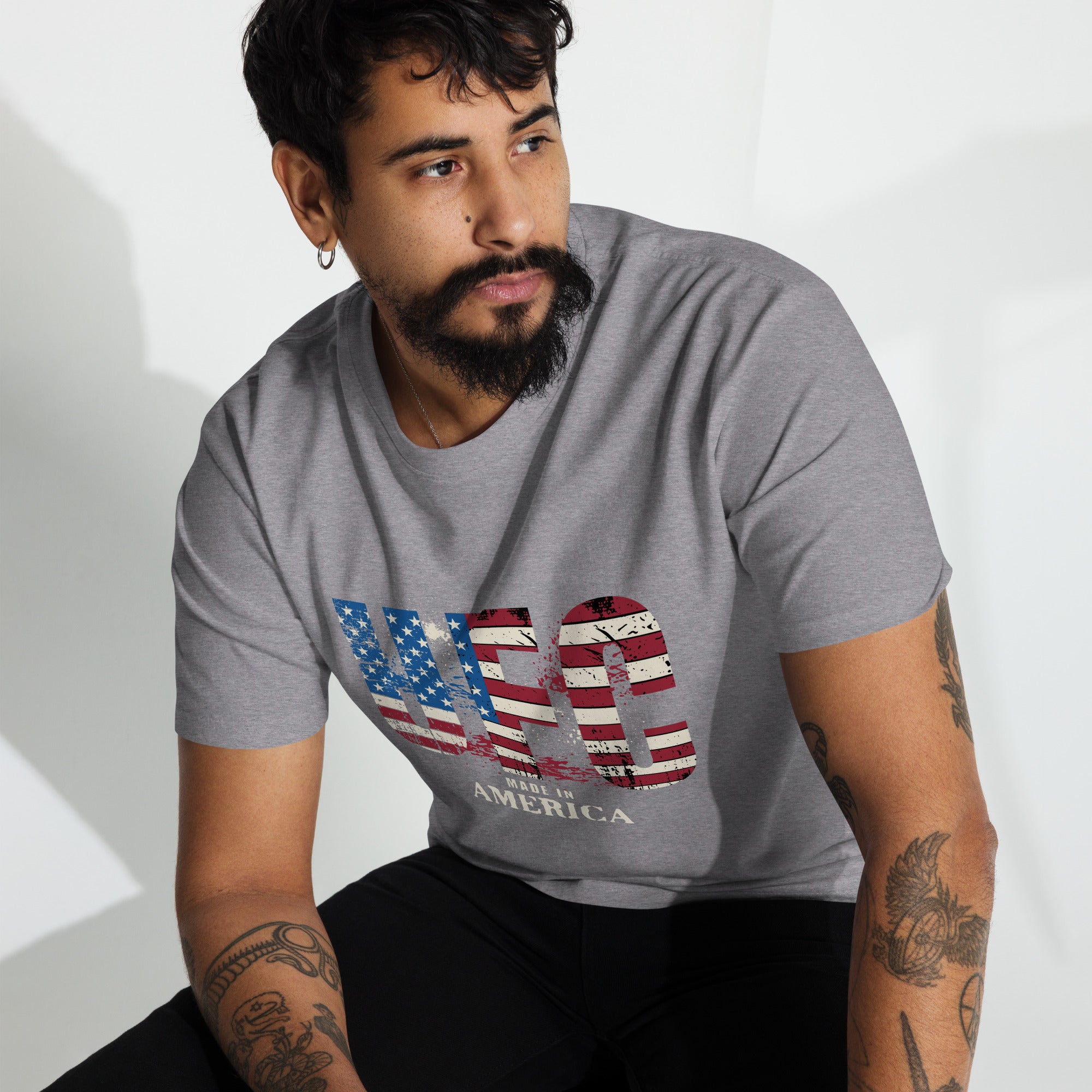 UFC - Made in America Premium Heavyweight T-Shirt