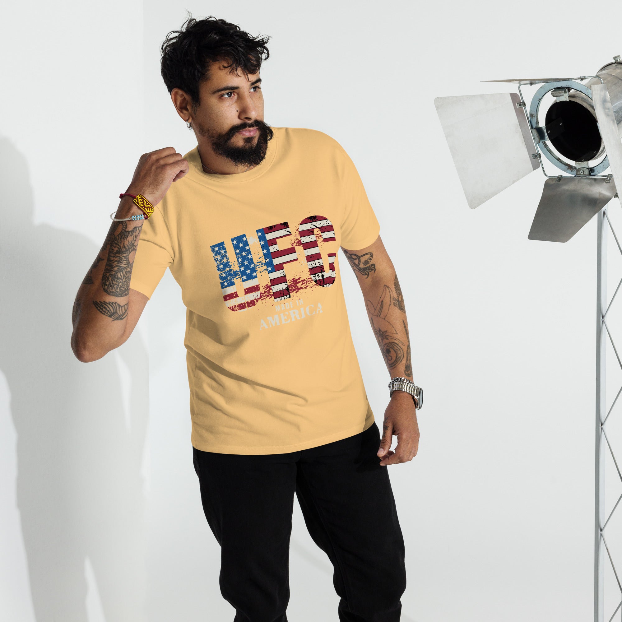 UFC - Made in America Premium Heavyweight T-Shirt